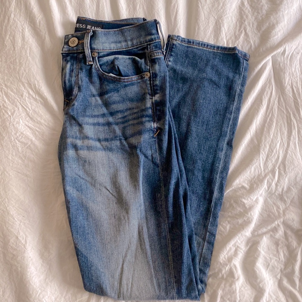 Express Jeans Medium Wash Stretch Mid Rise Cropped Skinny Size 00
